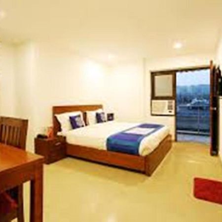 Hotel Star Light 뉴델리 외부 사진